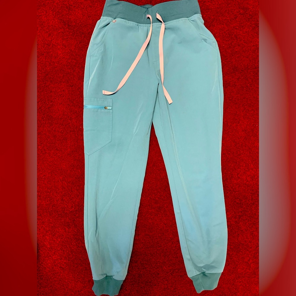 FIGS High Waisted Zamora Jogger Scrub Pants